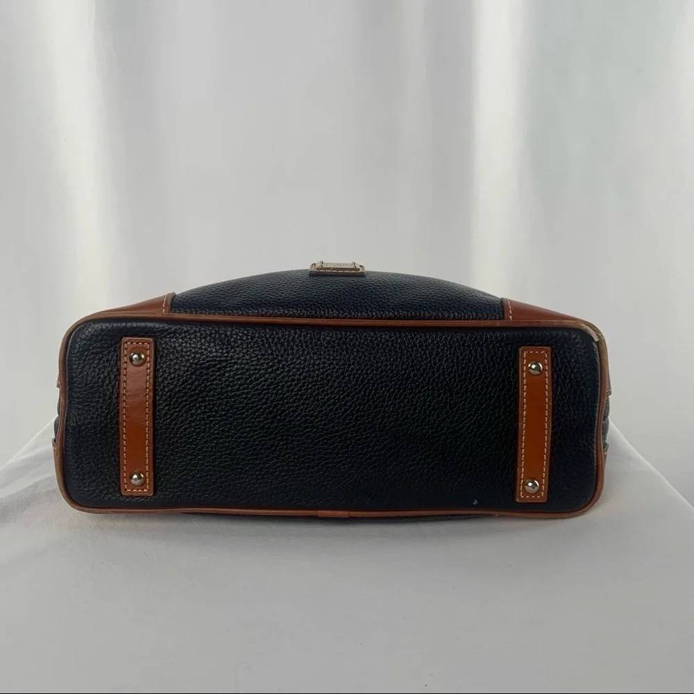 Dooney & Bourke Pebble Grain‎ Hobo Bag in Black